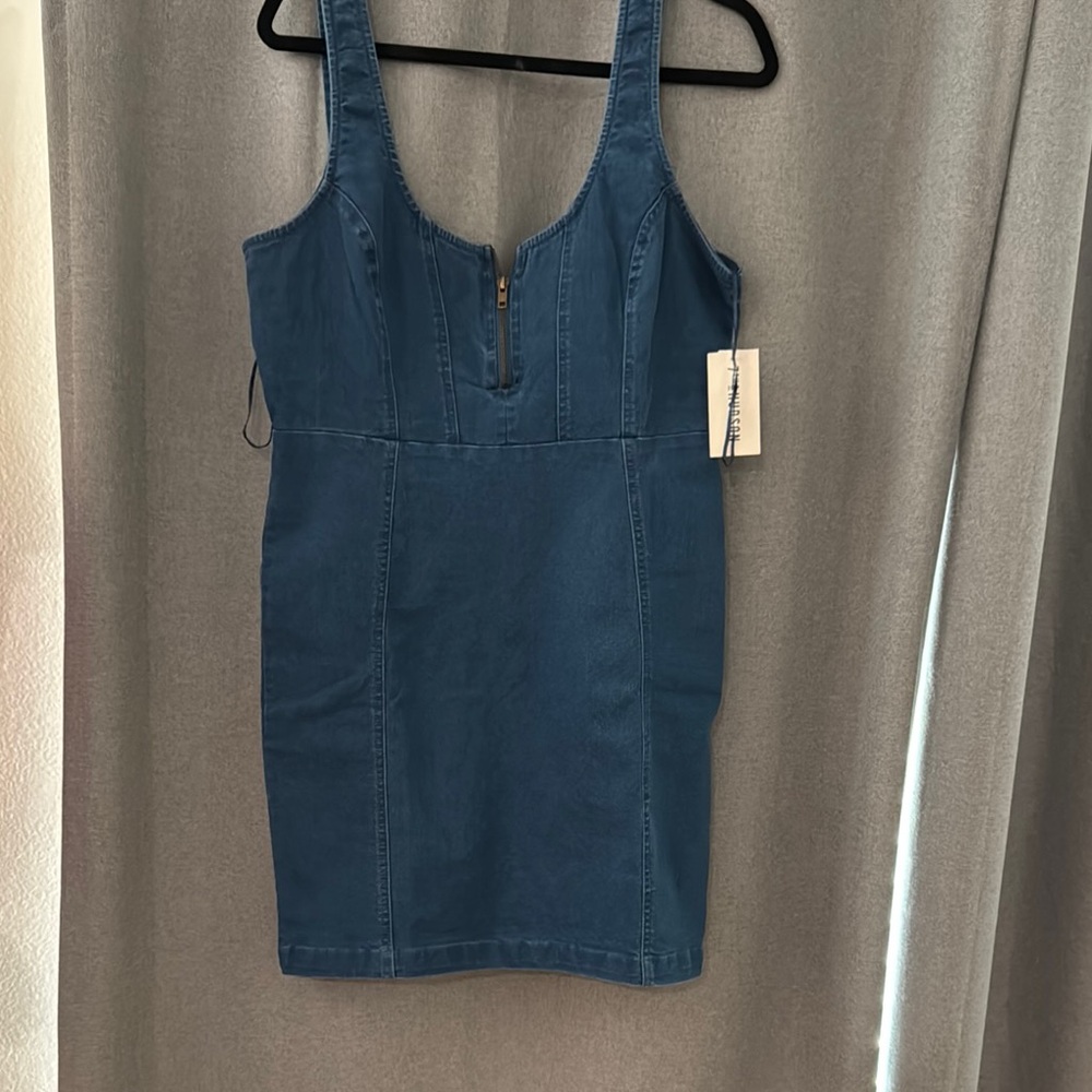 7th & Hudson Blue Denim Dress- NWT Size Large